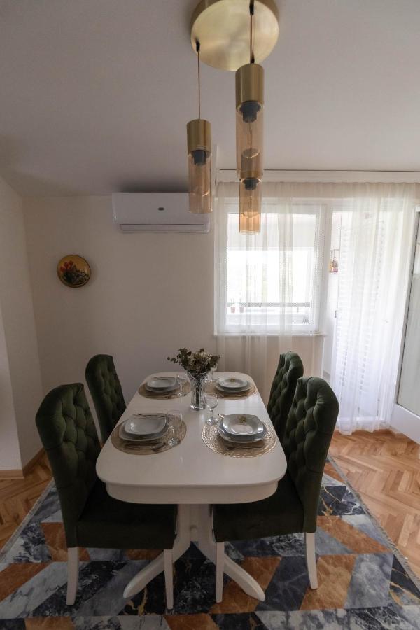Apartment Riva ชาพลินา ภายนอก รูปภาพ