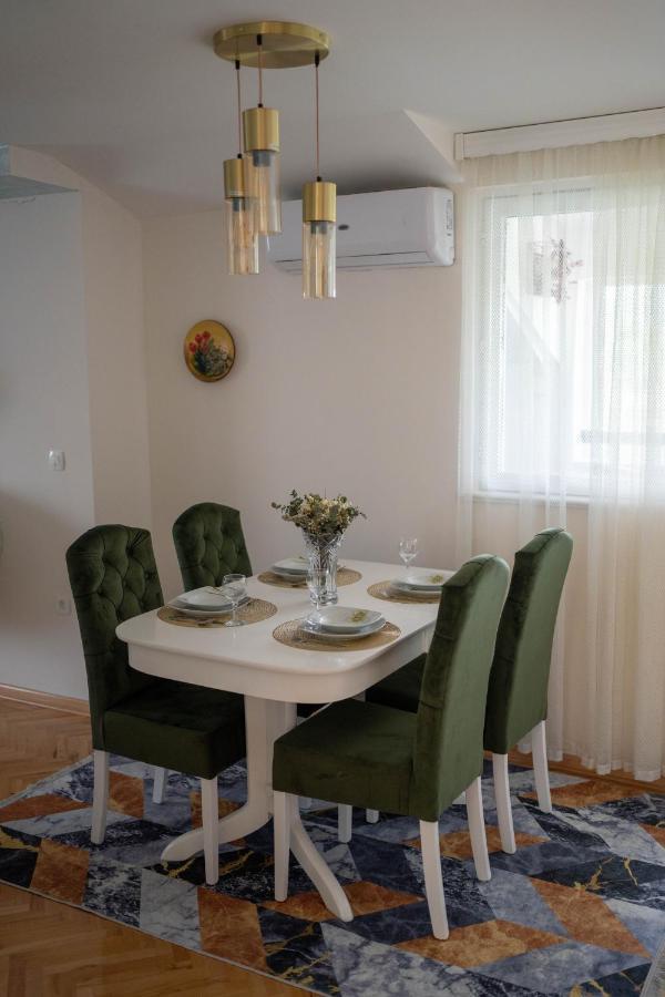 Apartment Riva ชาพลินา ภายนอก รูปภาพ