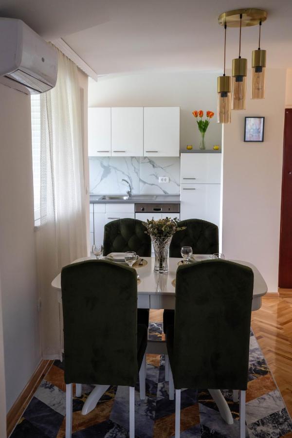 Apartment Riva ชาพลินา ภายนอก รูปภาพ